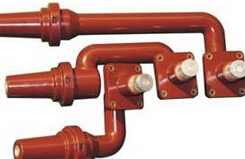 固封極柱可以用低壓?jiǎn)?/></p><p>　　網(wǎng)友提問(wèn)：固封極柱可以用低壓的嗎?</p><p>　　大禹答復(fù)：您好。固封極柱的目的是確保在正常工作條件下能夠正常使用的極柱在惡劣環(huán)境條件下也能正常工作。由于固封極柱的生產(chǎn)需要模具，工藝也較復(fù)雜，成本上升較高，以及外形安裝占用空間較多，加之低壓的絕緣問(wèn)題比中高壓容易解決，一般也沒(méi)有用密封式的極柱就能在較差的工作環(huán)境中正常使用，因此在低壓開(kāi)關(guān)中沒(méi)有見(jiàn)到使用低壓固封極柱的。</p> </div>
      <div   id=