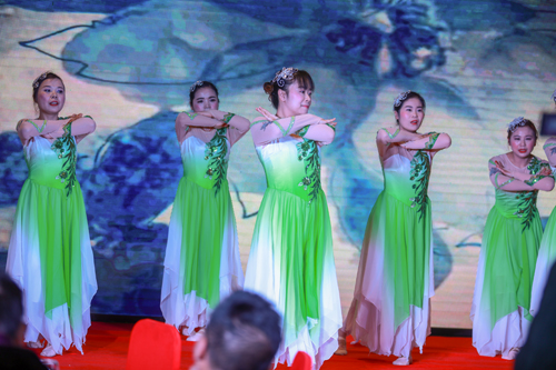 大禹漢光2018年“同心同行，共創(chuàng)未來”主題年會圓滿成功