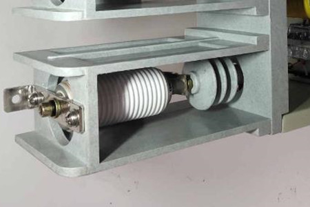 怎樣解決真空滅弧室漏氣？定期檢測有必要！